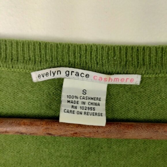 Evelyn Grace 100% Cashmere V Neck Sweater Size Small - Picture 3 of 6